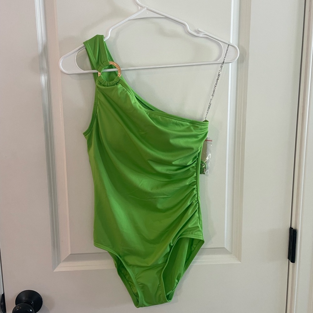 NWT Michael Kors One-Shoulder 323 Apple Green Swimsuit MM9G441